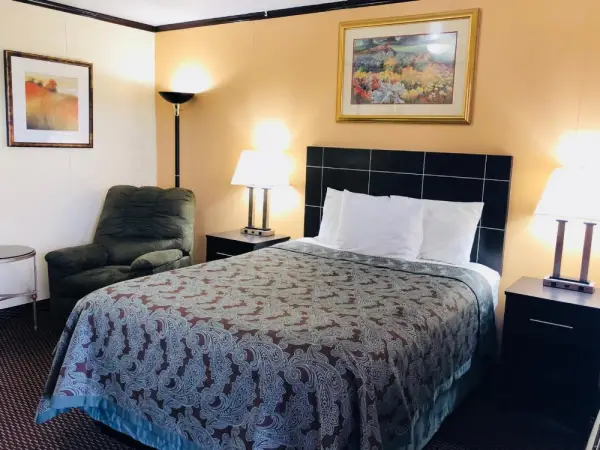 Flamingo Inn 6